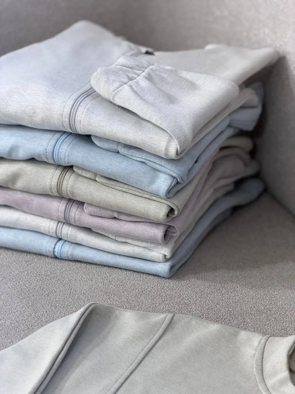 سویشرت زنانه ویوا